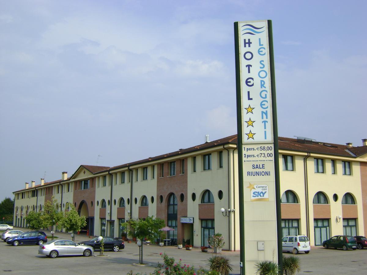 Hotel Le Sorgenti Bolzano Vicentino Exterior photo